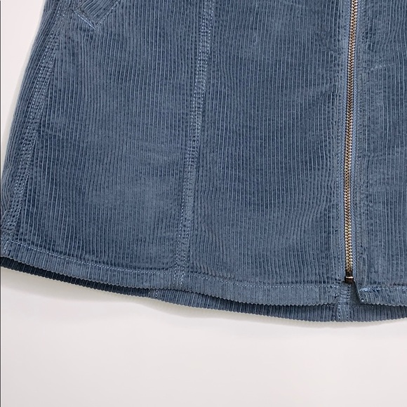 AMERICAN EAGLE Ash Blue Corduroy A-Line Zip Skirt - Picture 4 of 9